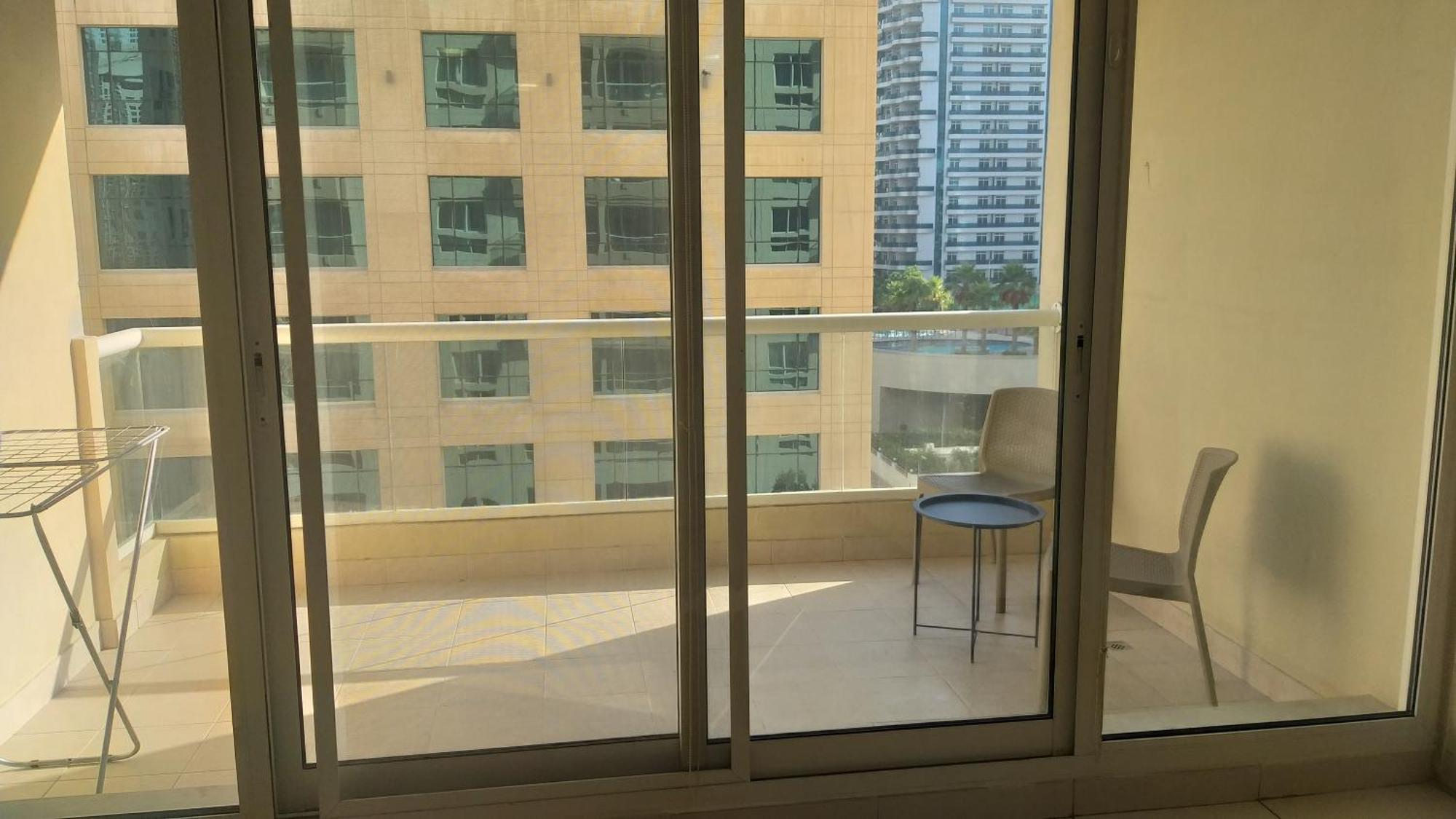 Lovely 1-Bedroom Apartment In The Heart Of Dubai Marina Exterior foto